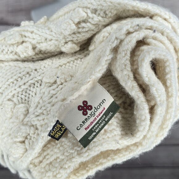 Carraig Donn 100% Merino Wool Scarf Made in Ireland Chunky Knit - Picture 7 of 7